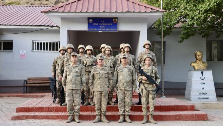Tuğgeneral Avkıran, Çatak’ta Jandarma Karakolunda İncelemelerde bulundu
