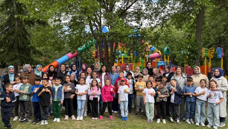 Minik Ellerden Doğaya Büyük Dokunuş
