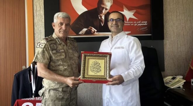 Tümgeneral Ünsal Bulut’tan Başhekim Karaman’a ziyaret