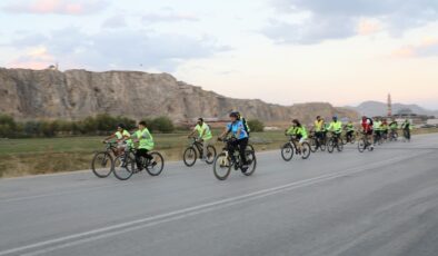 Van AB Bilgi Merkezi’nden farkındalık için Bisiklet Turu