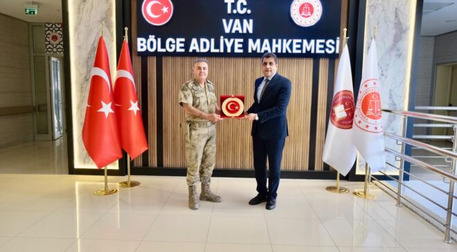 Tuğgeneral Mücahit Avkıran’dan Başsavcı Hikmet Salman’a ziyaret